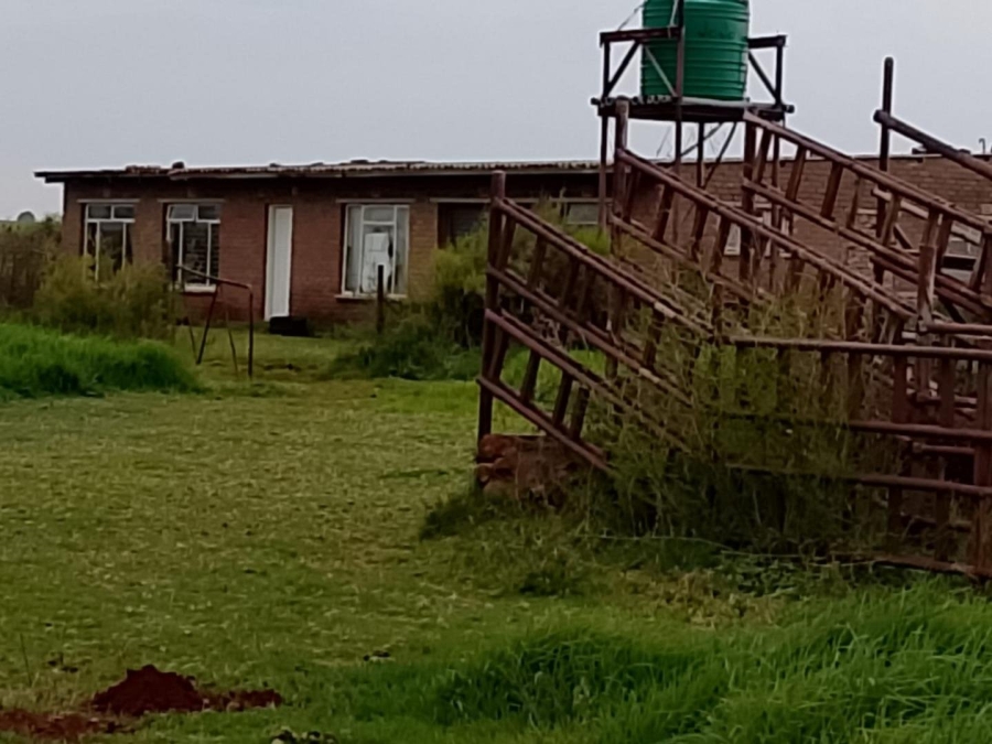 Commercial Property for Sale in Hartbeesfontein North West